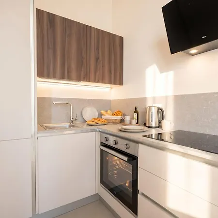 Panorama Sky Penthouse Apart-hotel