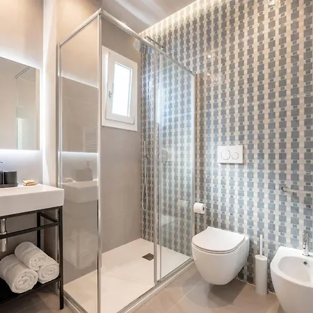 Panorama Sky Penthouse Apart-hotel 3*